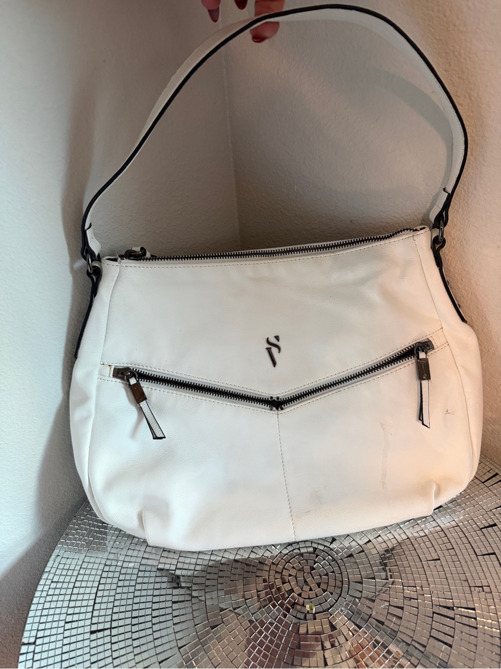 Simply Vera Vera Wang White Shoulder Bag with Black Trim